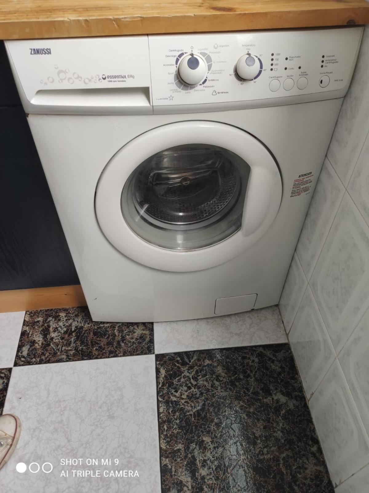 Habitacion 3 - 3 Planta Sin Ascensor En Piso Compartido No Es Piso Entero! フエンヒロラ エクステリア 写真